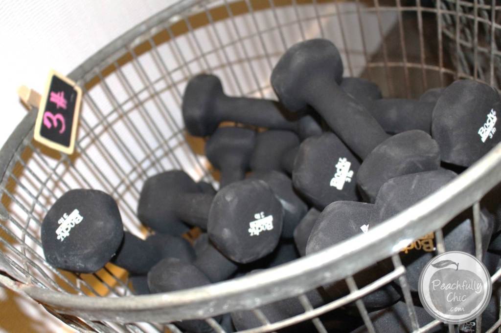 pink-barre-atlanta-blogger-network-holiday-event-10