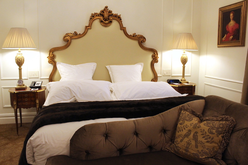 The-Plaza-Hotel-Room-1