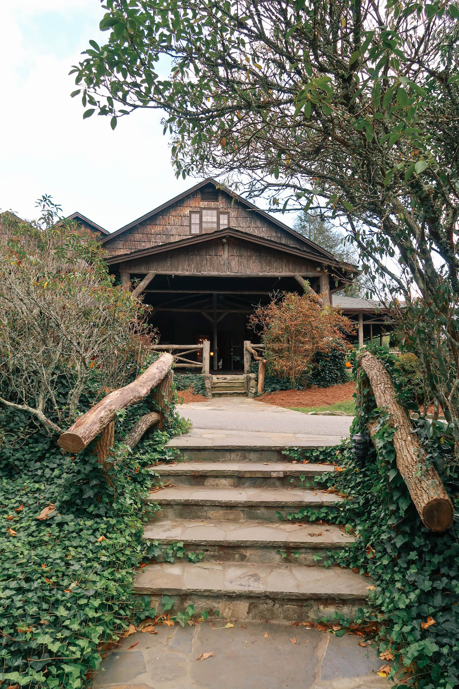 cashiers-nc-high-hampton-inn-b&b-1