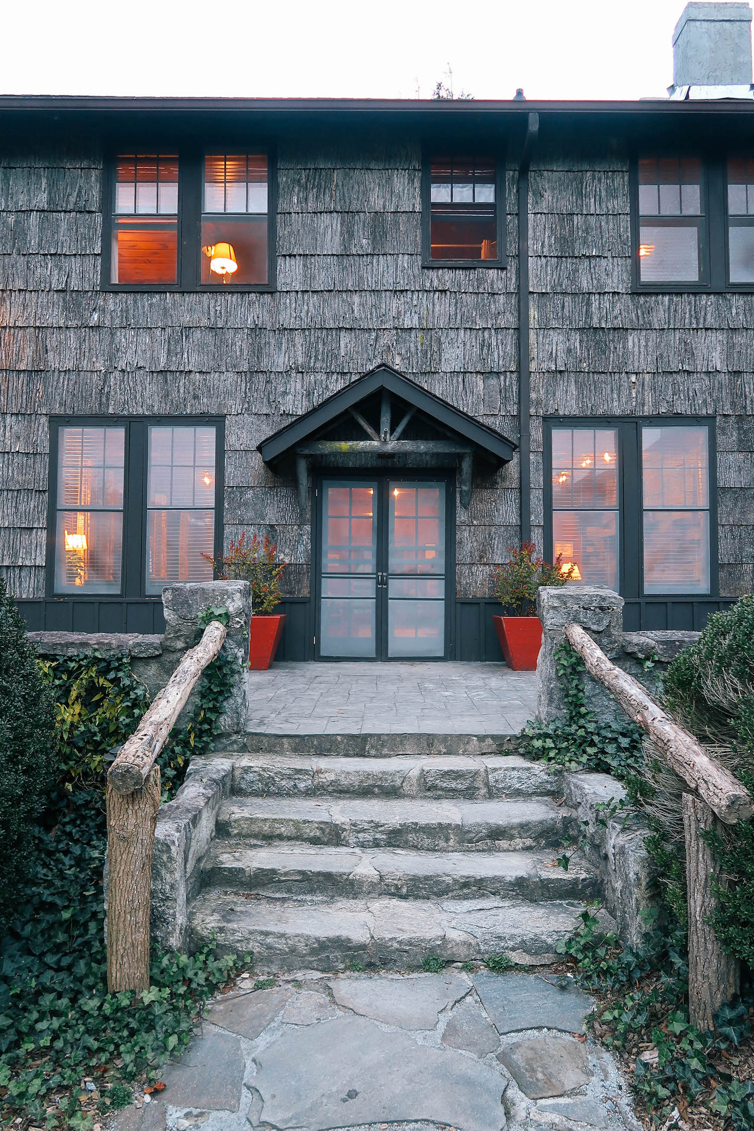 cashiers-nc-high-hampton-inn-mountain-b&b-cabin