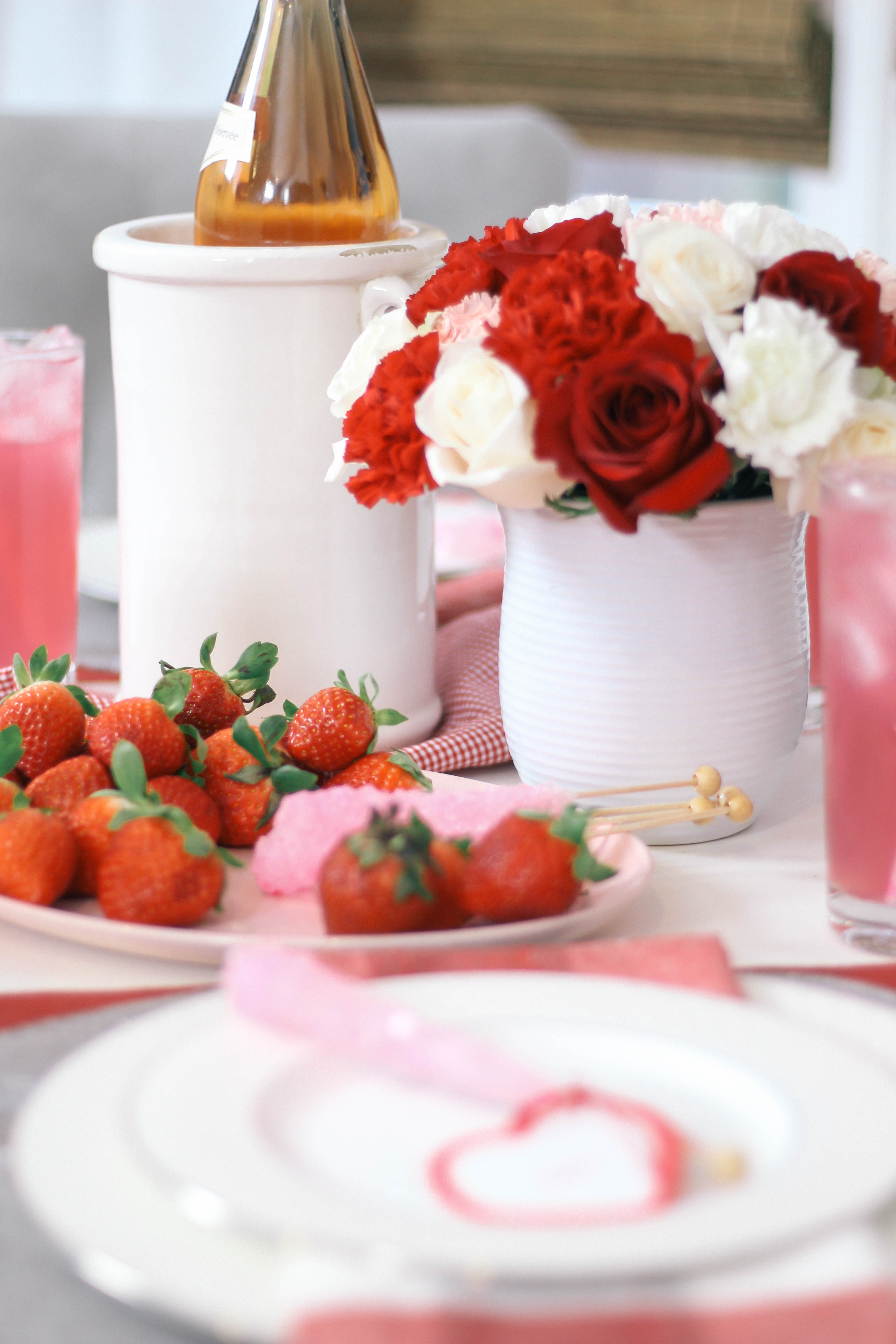 Valentine's Day Table Decor Inspiration — From Scratch with Maria