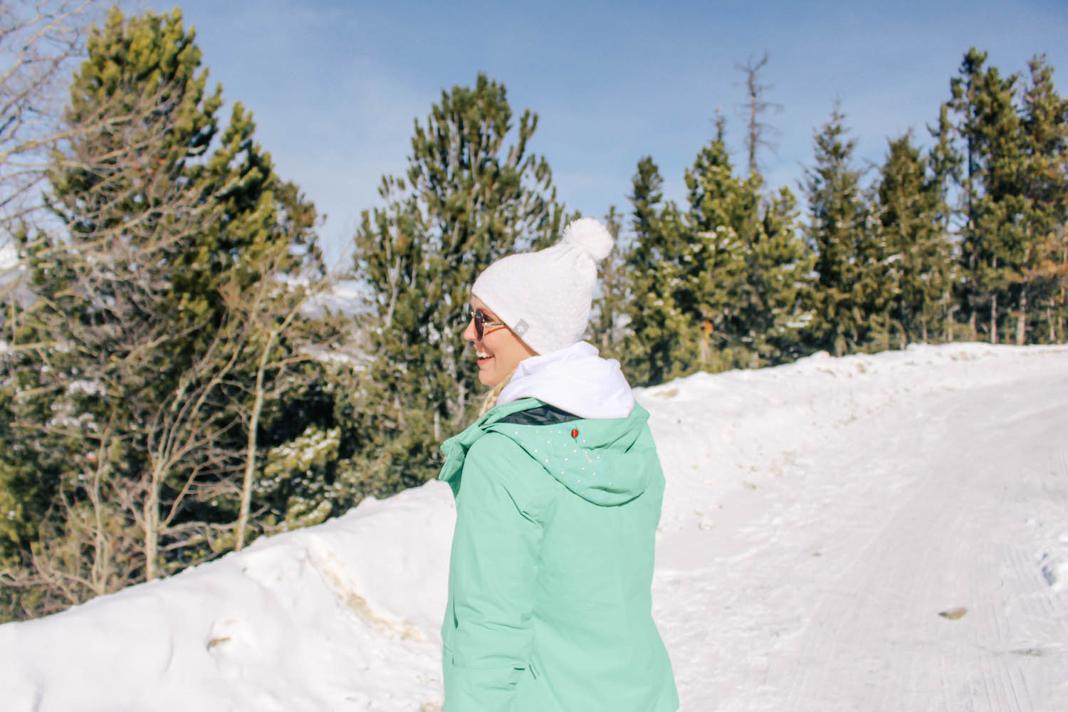 What To Wear & Pack On Your Skiing Winter Holiday? - The Fashion Tag Blog