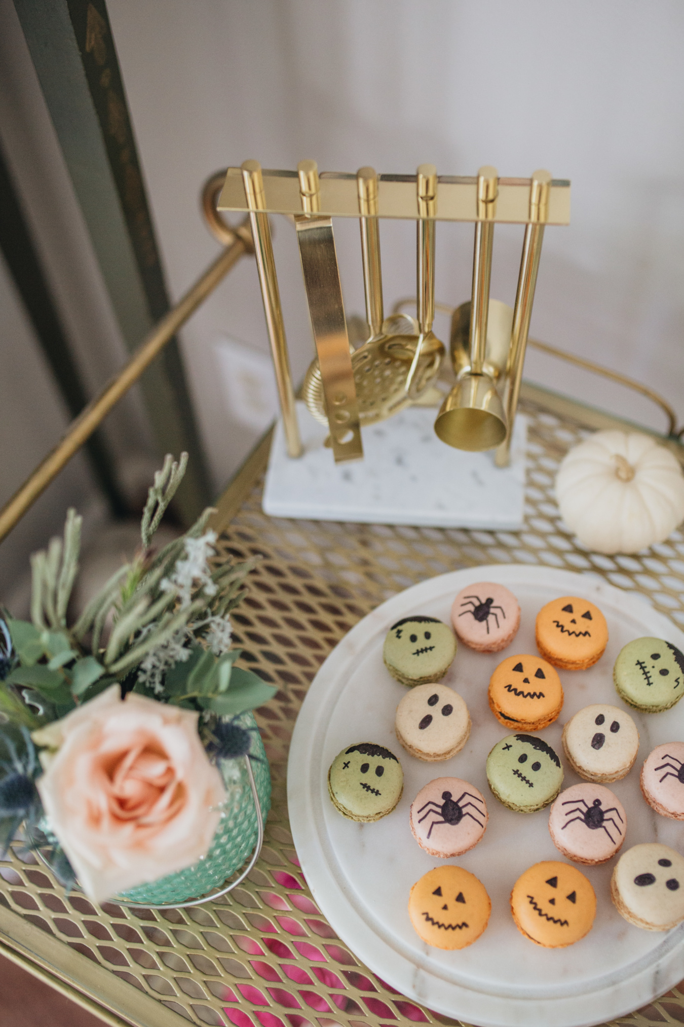 Pastel Halloween Decor
 Chic Pastel Halloween Decor Ideas Peachfully Chic