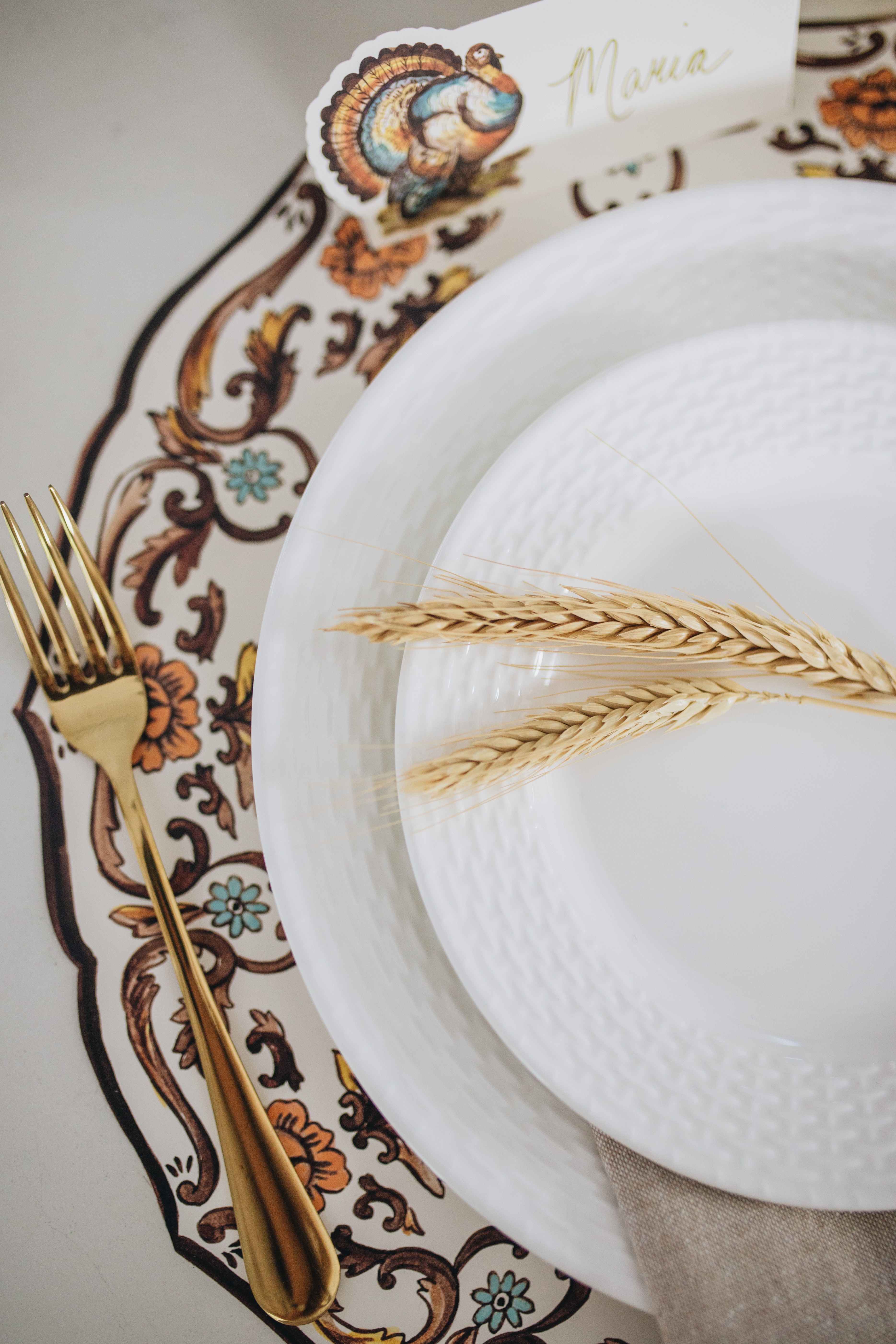 Thanksgiving-Harvest-Tablescape-Design-Fall-Gold-Flatware-Wheat