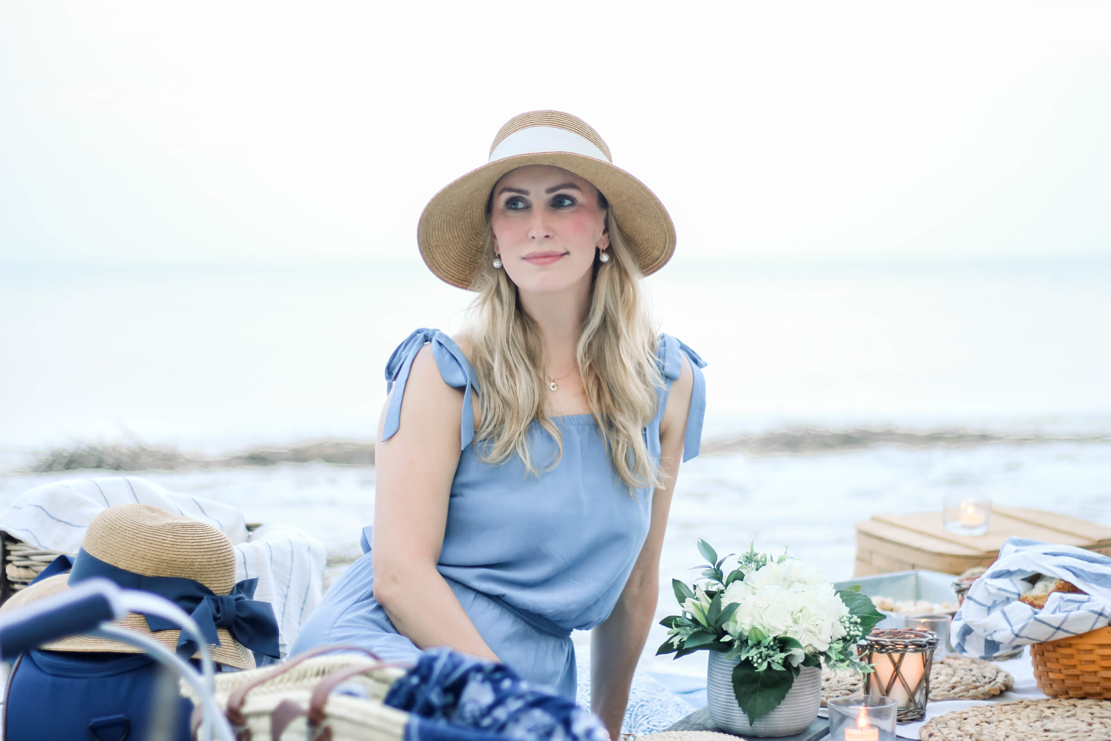 Beach-Dinner-Picnic-Allison-Cawley